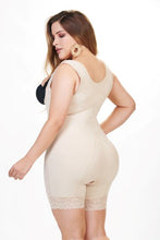 Load image into Gallery viewer,  Gloria short braless body shaper