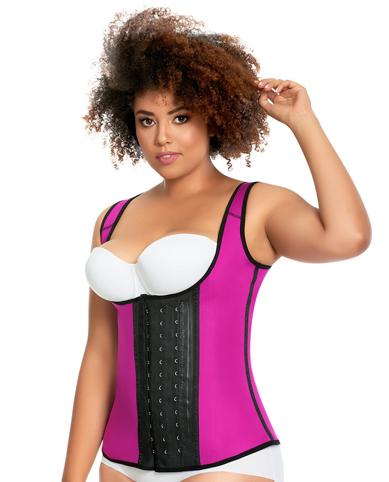 sport vest trainer comes with thick straps that provide maximum support for your back and bust.